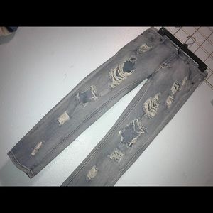 Light Wash Boyfriend Jeans